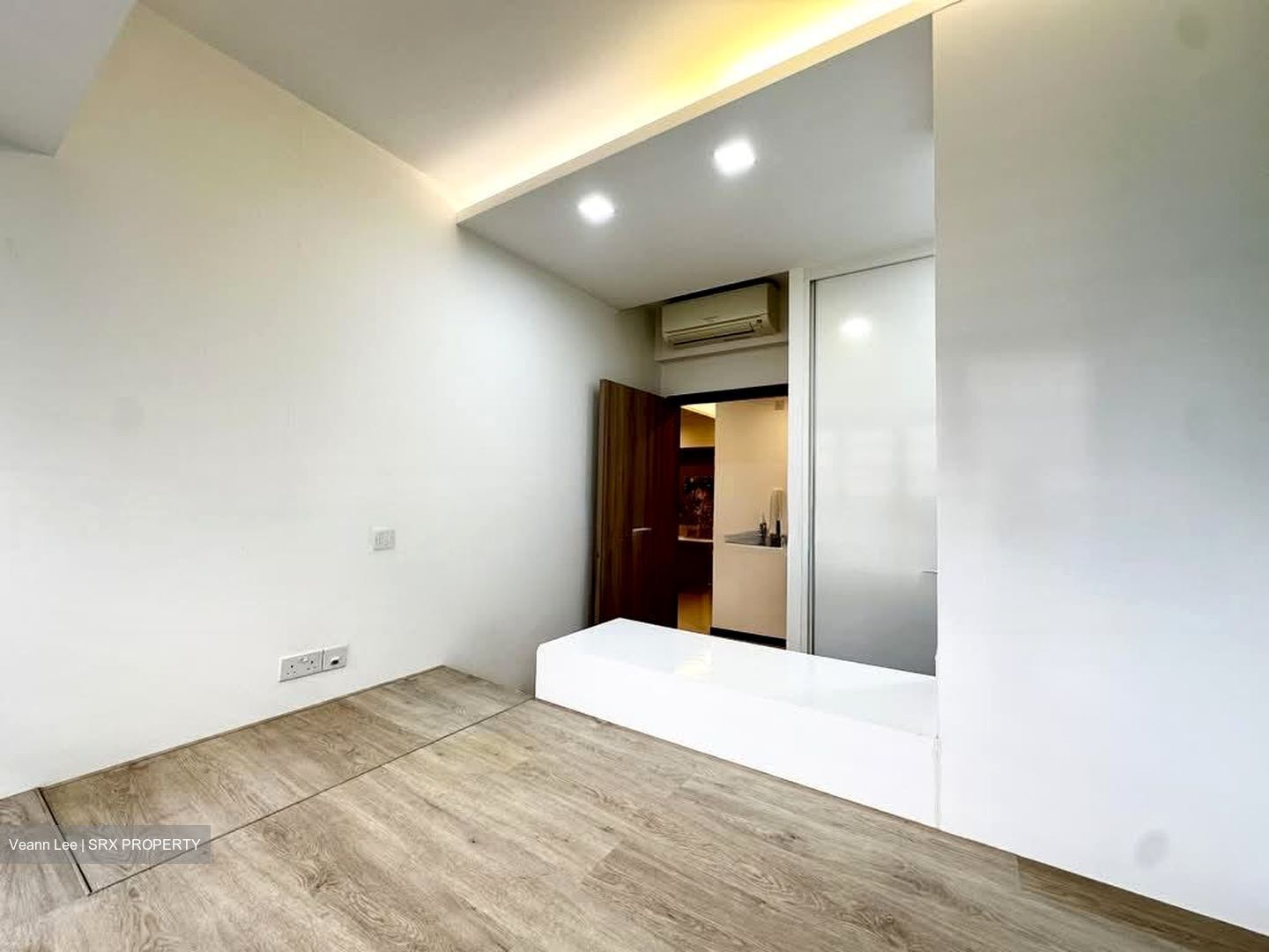 Waterfront Gold (D16), Condominium #551615891
